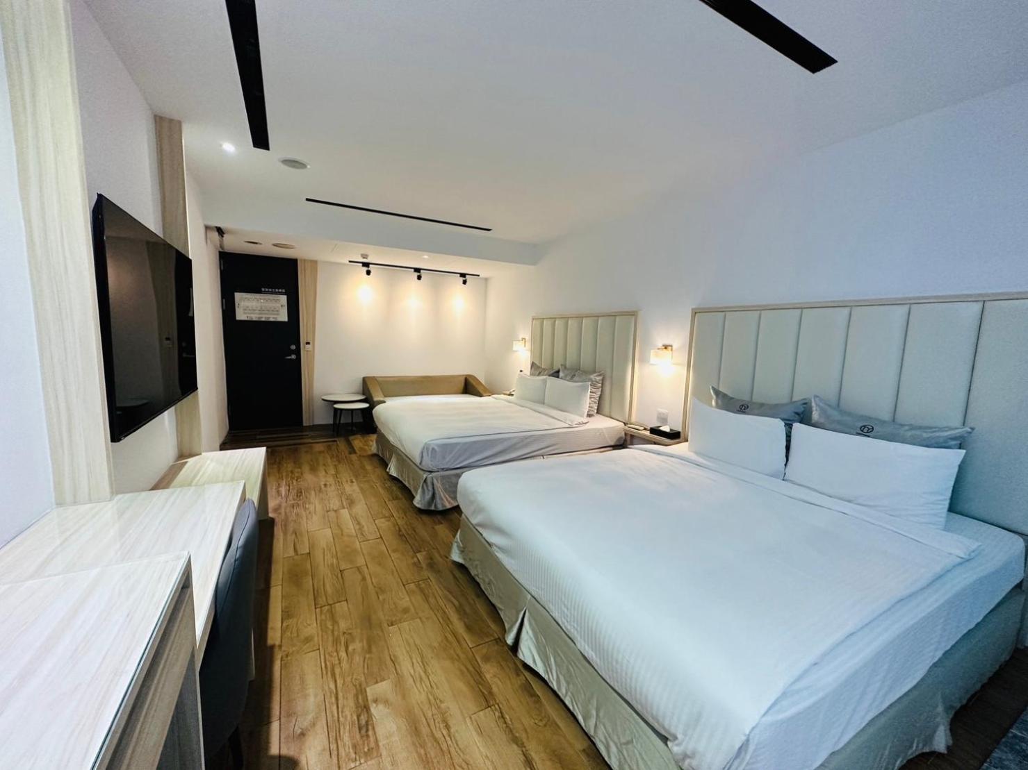 TY Motel Taoyuan Buitenkant foto